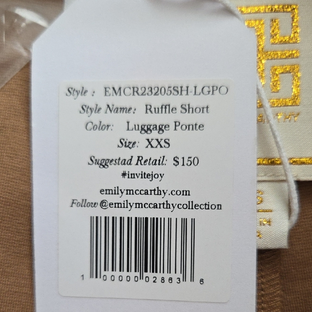 Emily McCarthy Ruffle Short - Picture 4 of 4